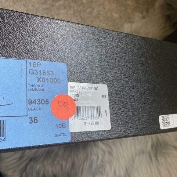 CHANEL Pearl Black Thong Sandals Sz 36 - Picture 6 of 7